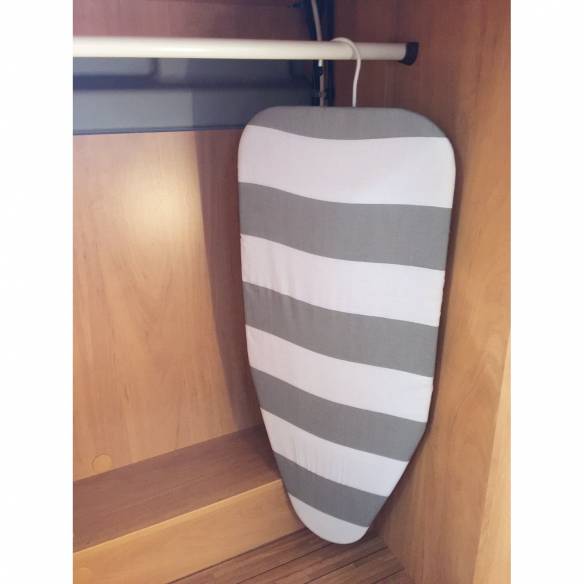 Tabla de planchar plegable  RG-912873