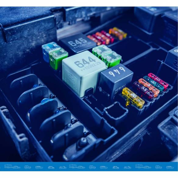 Caja de fusibles 2A a 75A Accesorios 28 piezas  RG-751724