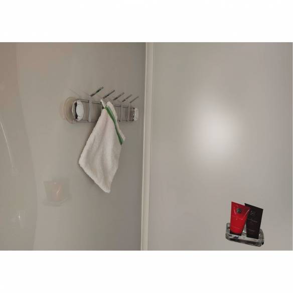 Soporte de 5 ganchos Bravo Incasa RG-314796