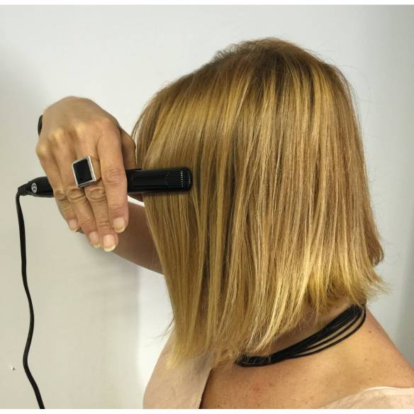 Plancha de 12 voltios Incasa RG-911794