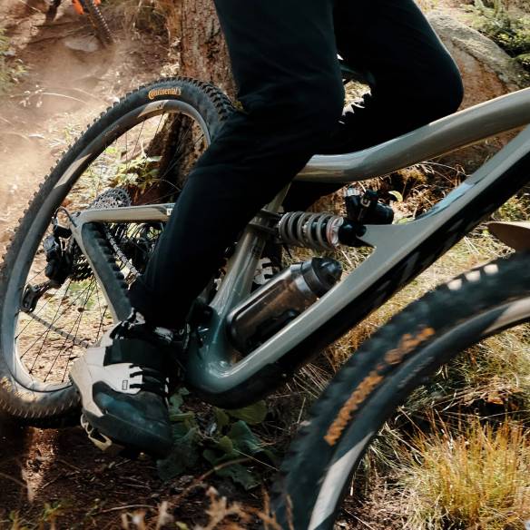 Botella magnética para bicicleta con fijación Silwy RG-145163