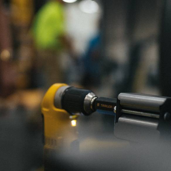 Gato manual con manivela Trailer Valet RG-513594