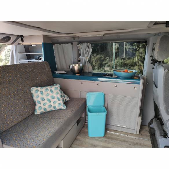 Cubo de basura para autocaravanas Incasa RG-911898